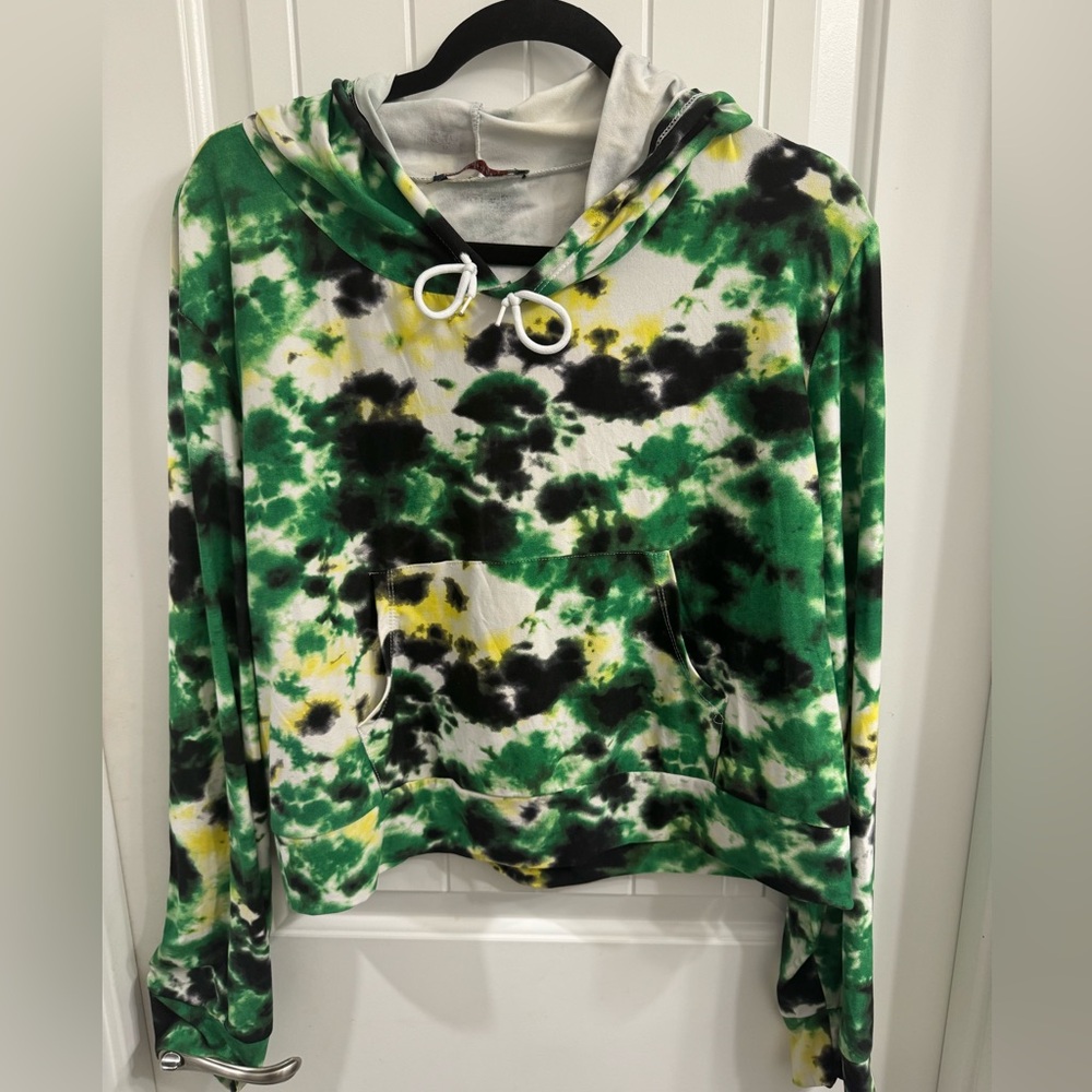 AQ Sport Plus Size 3X Green Tie Dye Hoodie